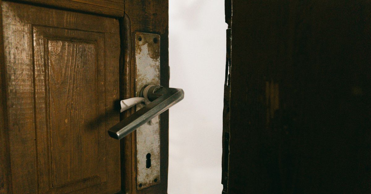 Door Knob Lock Buying Guide for NJ Homeowners — Woodbridge Locksmith