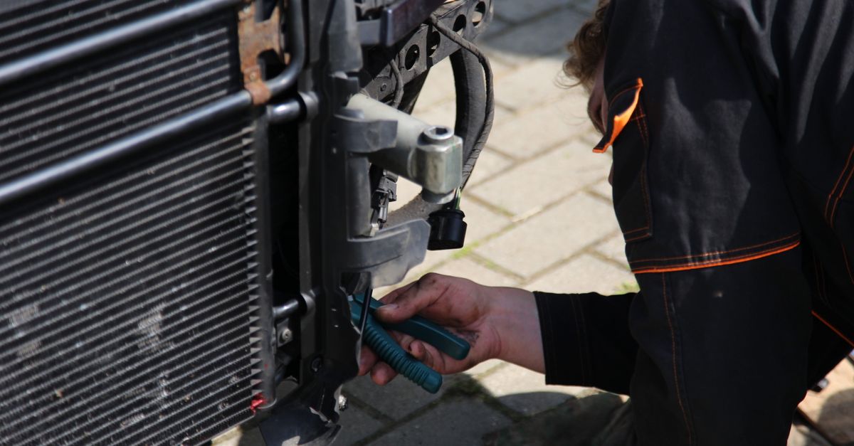 locksmith service technician — Woodbridge Locksmith